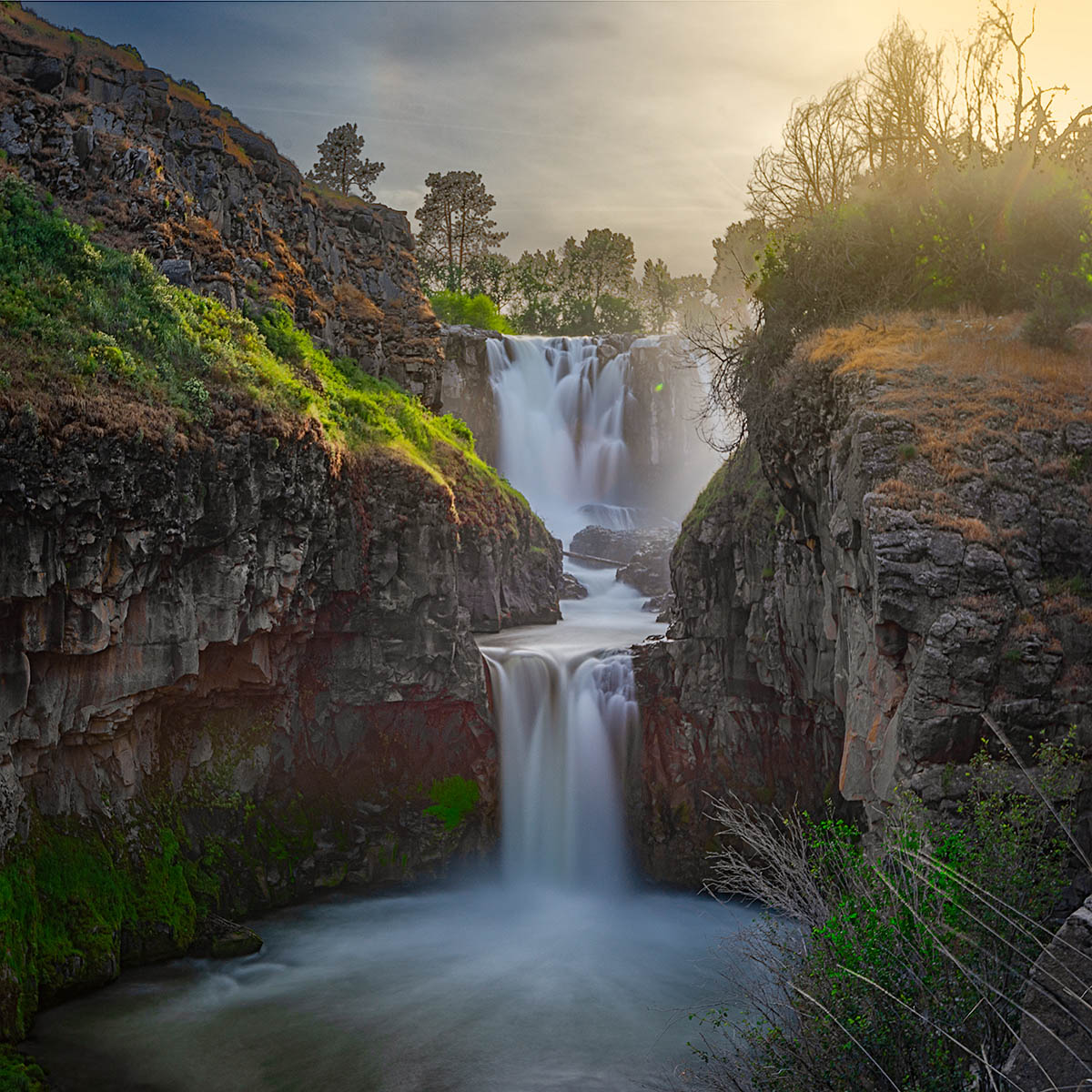 White River Waterfalls