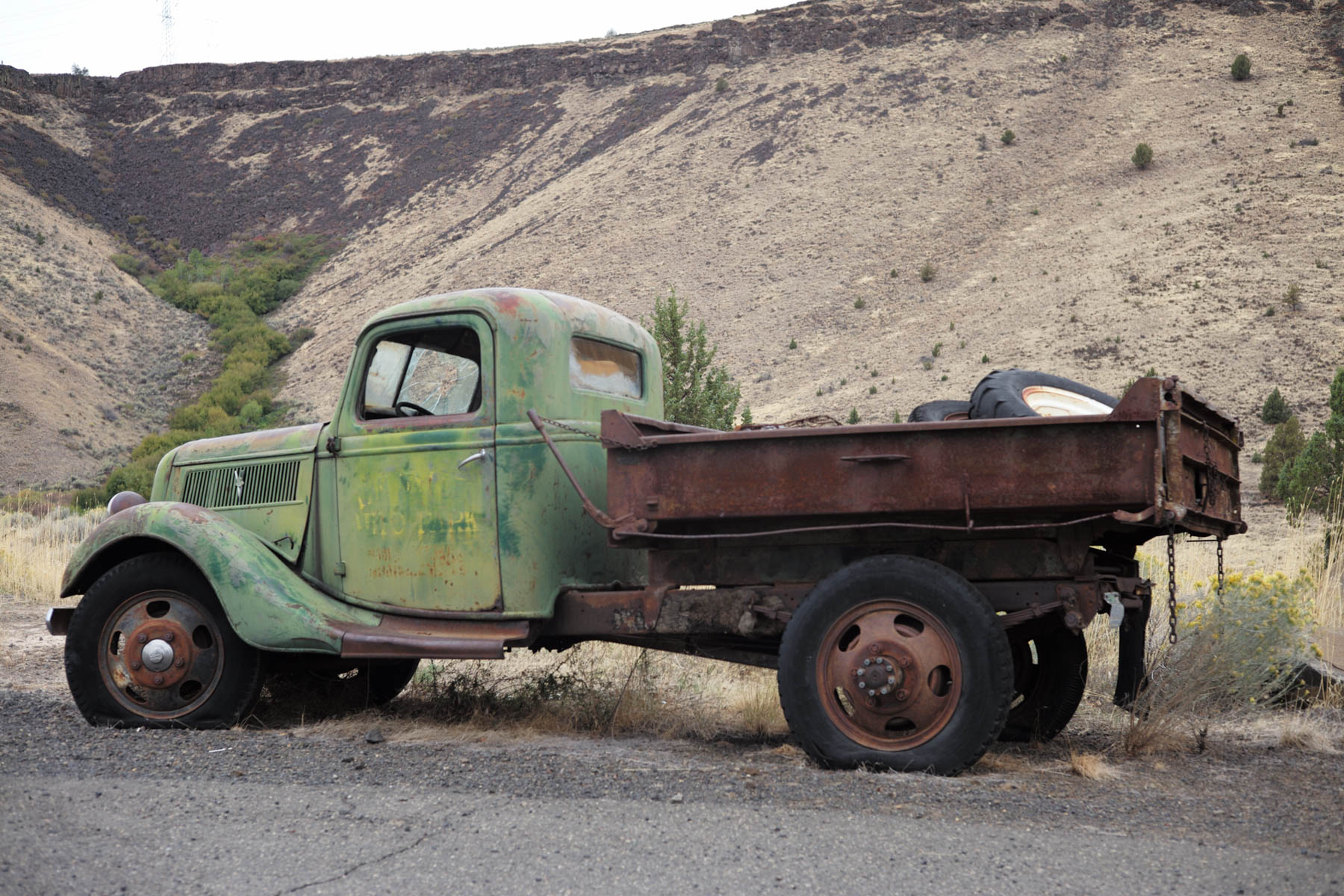 Maupin Oregon Retired by Phil Fraier